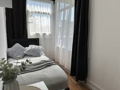 Tower Bridge/Shadwell *Single Room with Desk*Refur Main Photo
