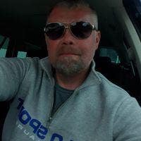Professional Male seeks a double room Main Photo