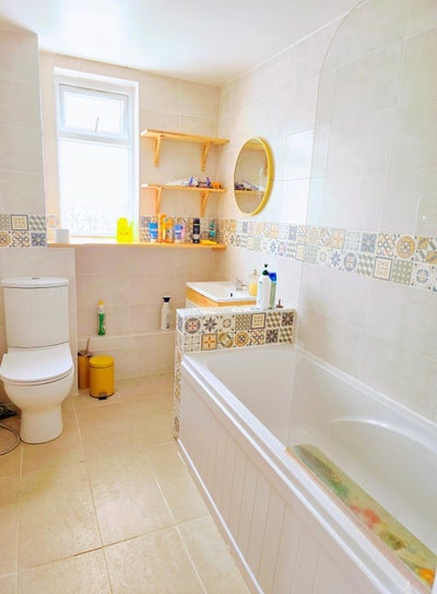 Beautiful double room available  Main Photo