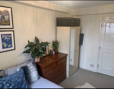 Double Room Available in Spacious Flat Main Photo