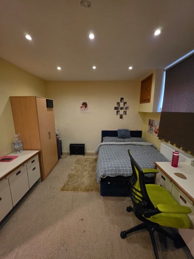 Furnished Double room Main Photo