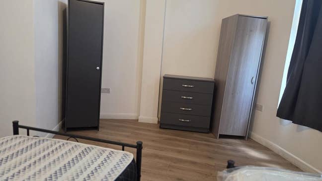 Shared Double Room Main Photo