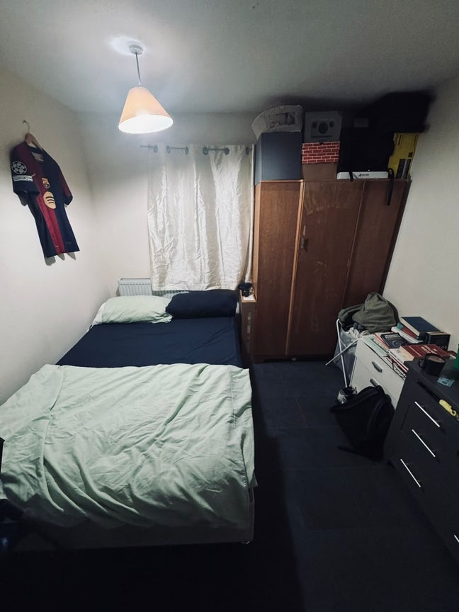 Single Room Available from September Main Photo