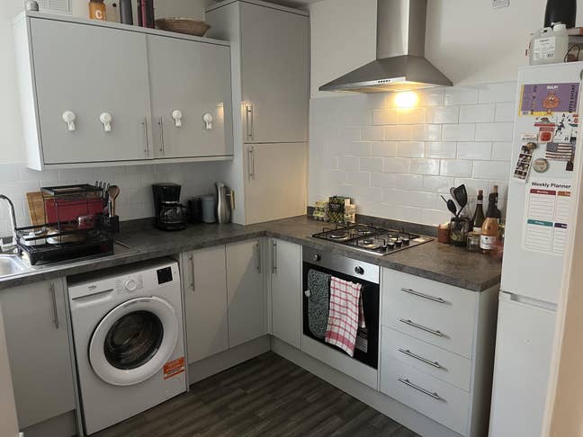 Beautiful 4-Bed House Share in New Cross Gate  Main Photo