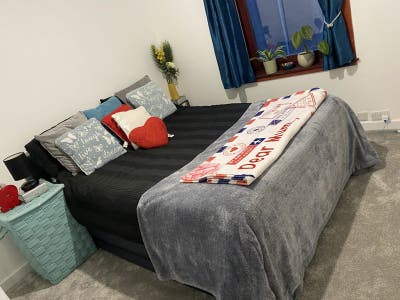 Double Room to Rent – All Professionals Welcome Main Photo