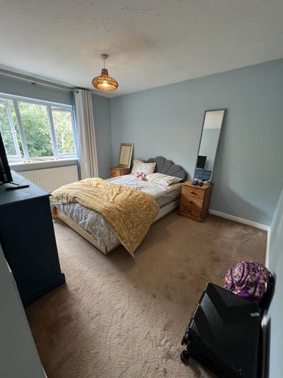 One month let - Double room with own bathroom Main Photo