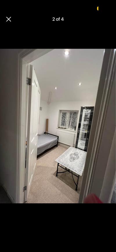 Room available  Main Photo