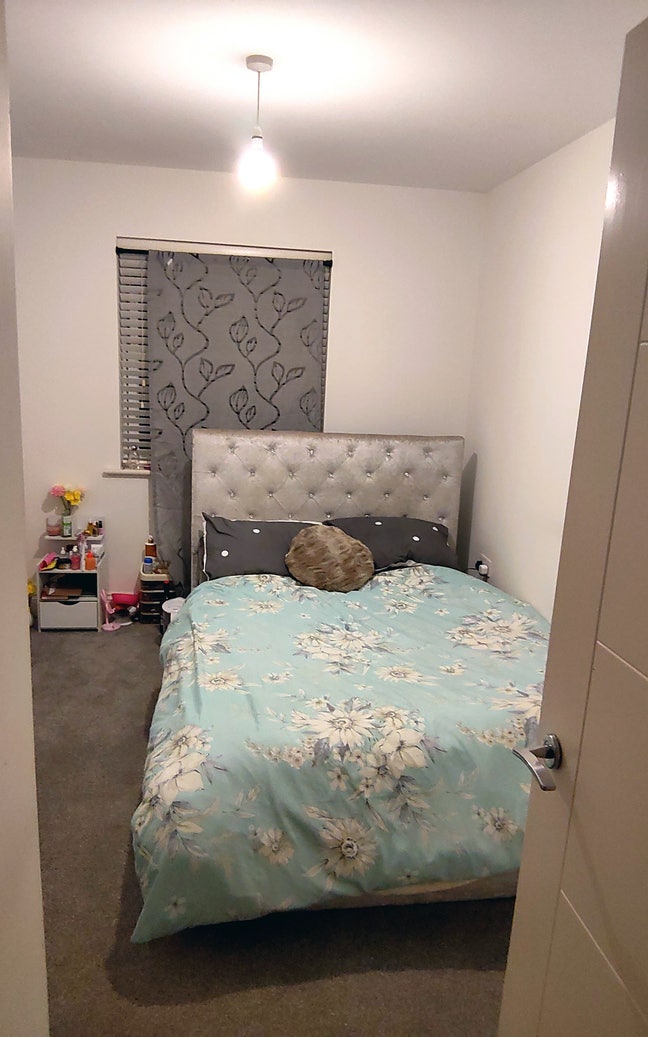 One Bedroom (Ensuite) Main Photo