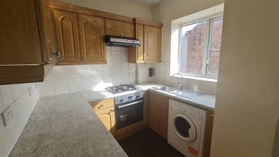 Large two bedroom flat -maisonette  in Tottenham. Main Photo