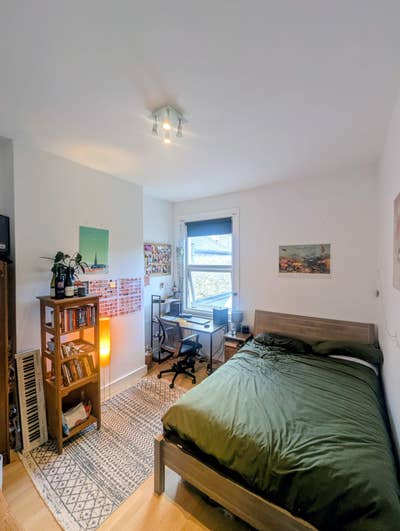 Spacious double room in large Balham house Main Photo