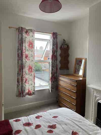 Large, Spacious, Stylish Double Rooms Available   Main Photo