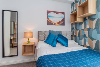 En-suite Large Double Room I All bills Included Main Photo