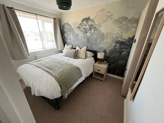 Fabulous, Spacious 4-Bedroom Shared House in Yate! Main Photo