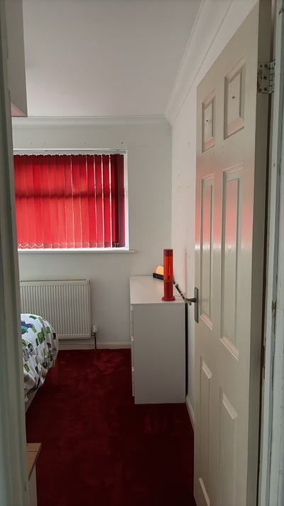 Room to rent with furnishings Main Photo