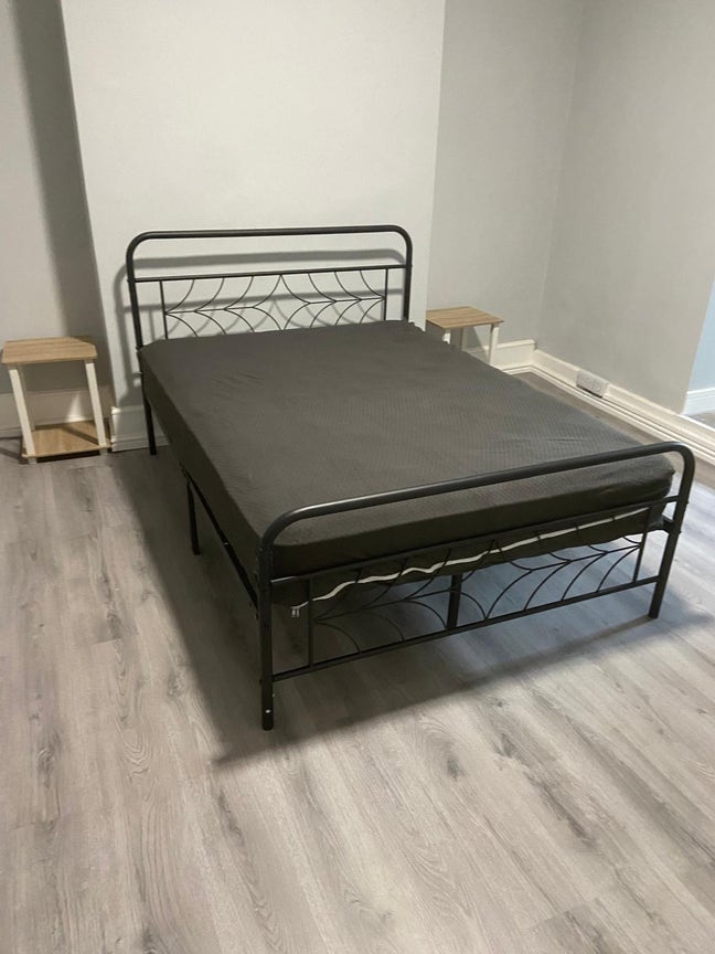 Top floor ensuite room available in house Share. Main Photo