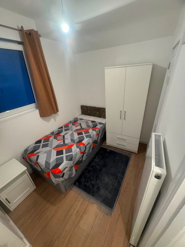 🛏️ En-Suite Room for Single Use in Hendon  Main Photo