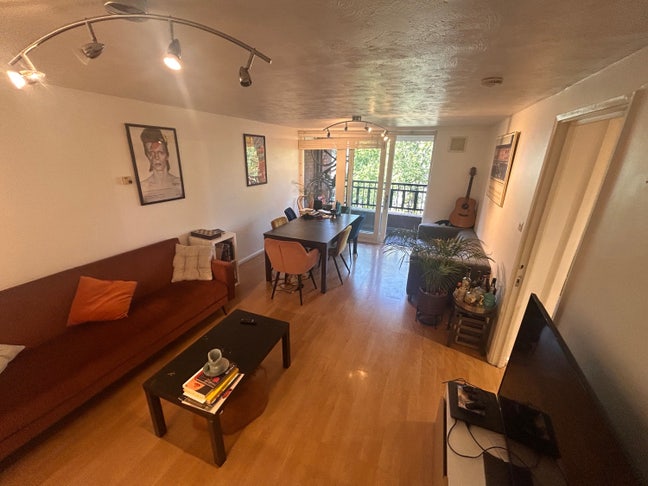 6 month let in Chelsea flat (Bills included)  Main Photo