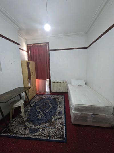 Room in Leyton. &pound;700 per month. No deposit to pay Main Photo