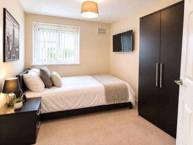 Luxury Room on Farley Hill Main Photo