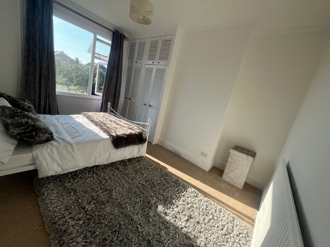 Large Double | Bills Incl | Available Now SW15 Main Photo