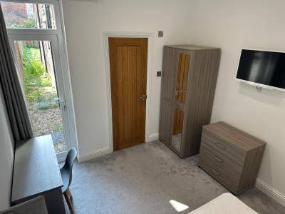 💥Two Ensuite Double Room Available 💥 Main Photo