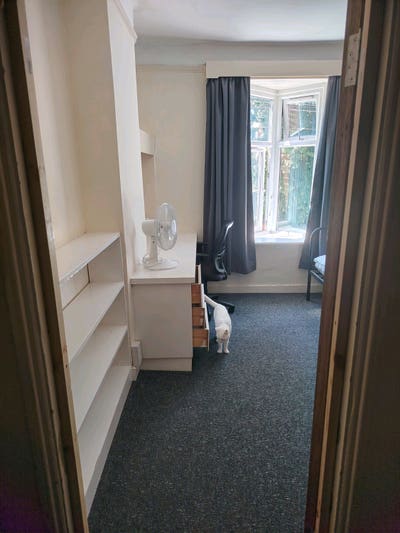 Double Room in Rectory Road Main Photo