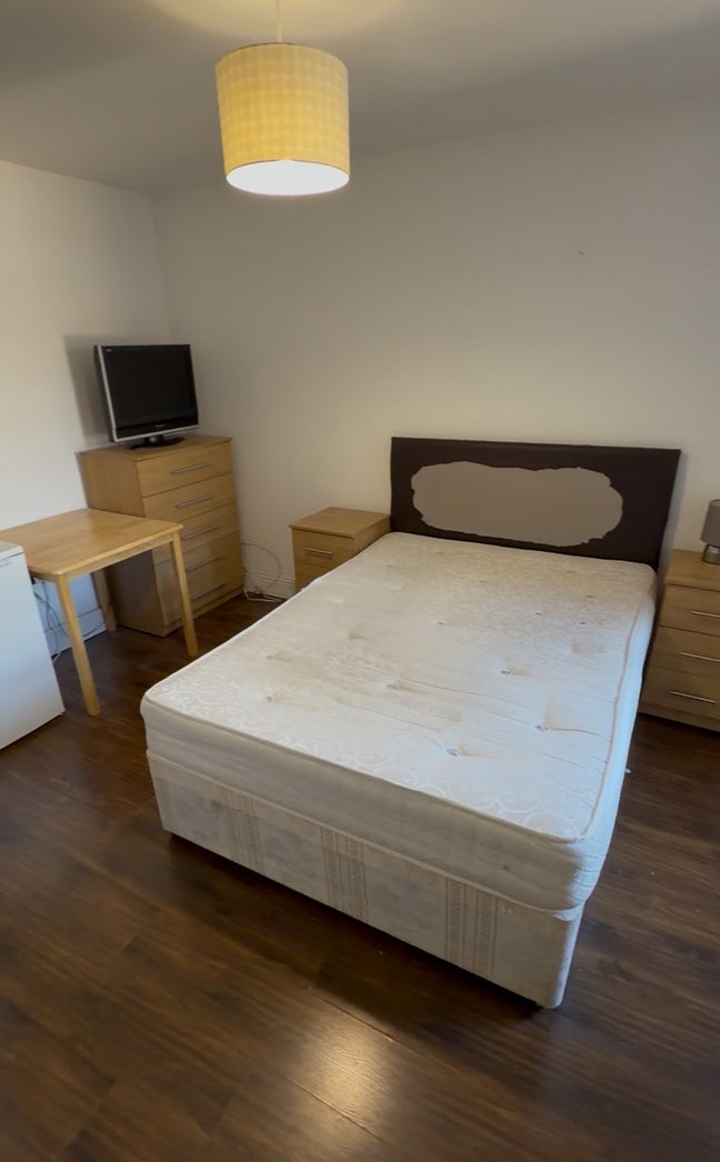 Watford Double Room Available  Main Photo