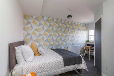 Double En-Suite Room - Harrington Street Main Photo
