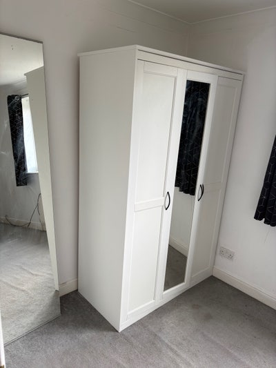 1 double room to rent in enfield- bills included.  Main Photo