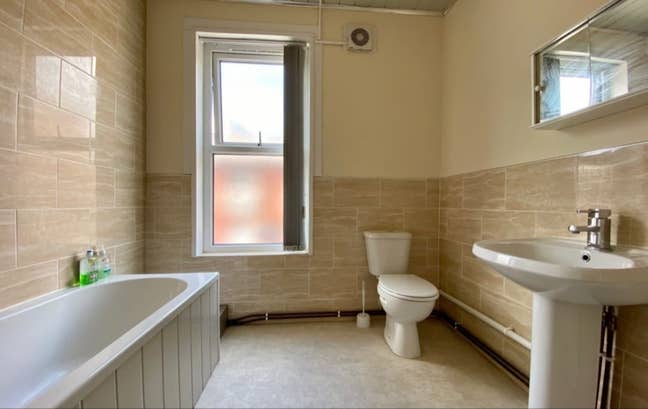 3 Bedroom House  Main Photo