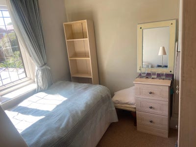 Room To let Main Photo
