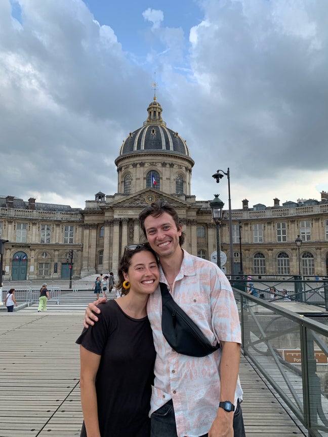 Couple (Canada/US) new to London  Main Photo