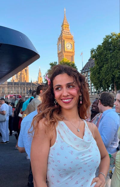 Female Student Looking for a Room | 1 Oct – 1 Dec Main Photo