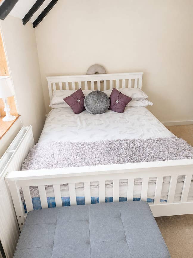 Double furnished room in Puckeridge inc bills  Main Photo