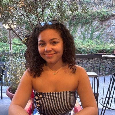 Hi! Im Nicole and I am looking to relocate fr... Main Photo