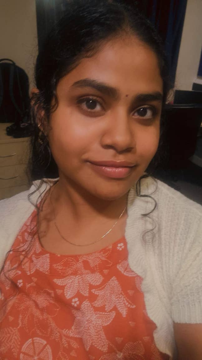 I am a female aged 22. I am looking for a sin... Main Photo