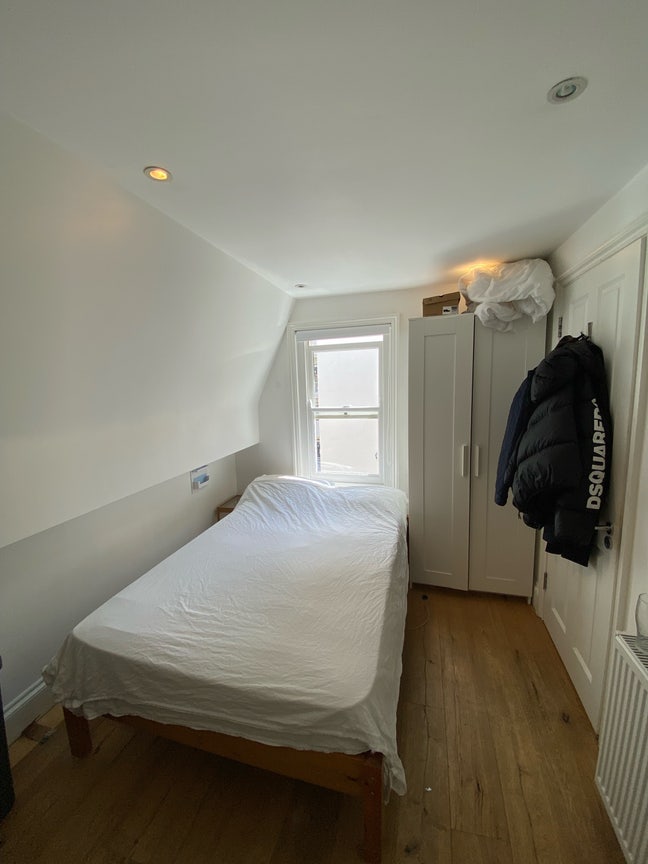 Double room in amazing Camden location Main Photo