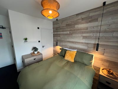 Great HMO Room with Ensuite Main Photo