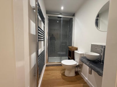 3 separate luxury apartments in one property. Main Photo