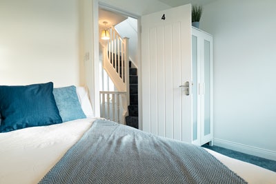 Cosy Double in Professional Houseshare | Mackie Rd Main Photo
