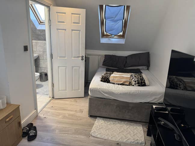 Beautiful Furnished En-Suite Room Near Upney Main Photo