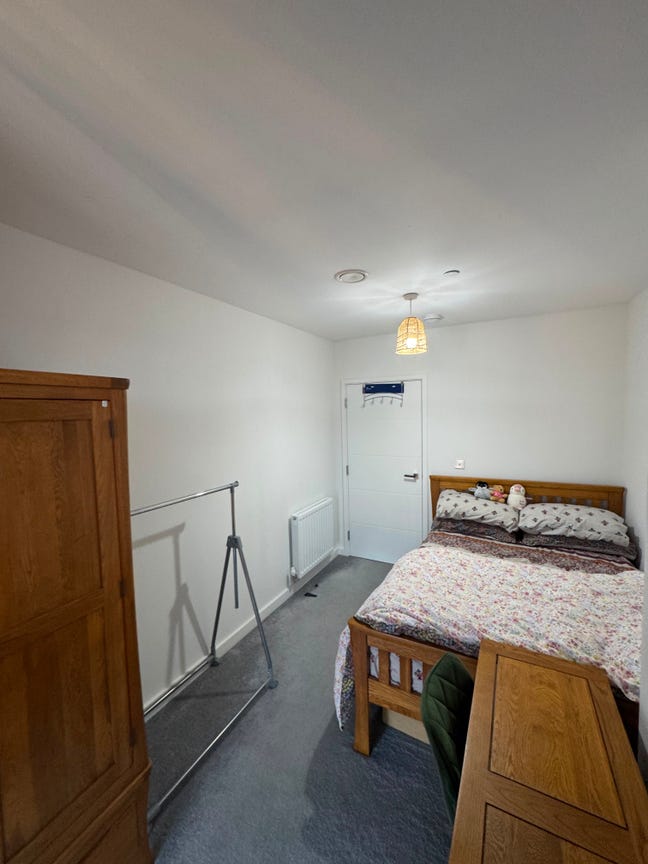 ✨ Hayes Double Room | All Bills Included | NOW Main Photo
