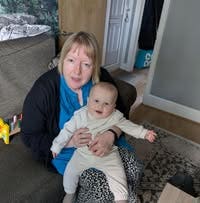 61 year old Female seeks a single or double room Main Photo