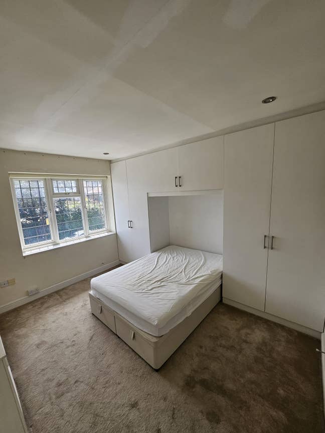 Double room available  Main Photo