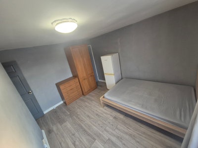 Double Room Available in Basildon &pound;195 per Week Main Photo
