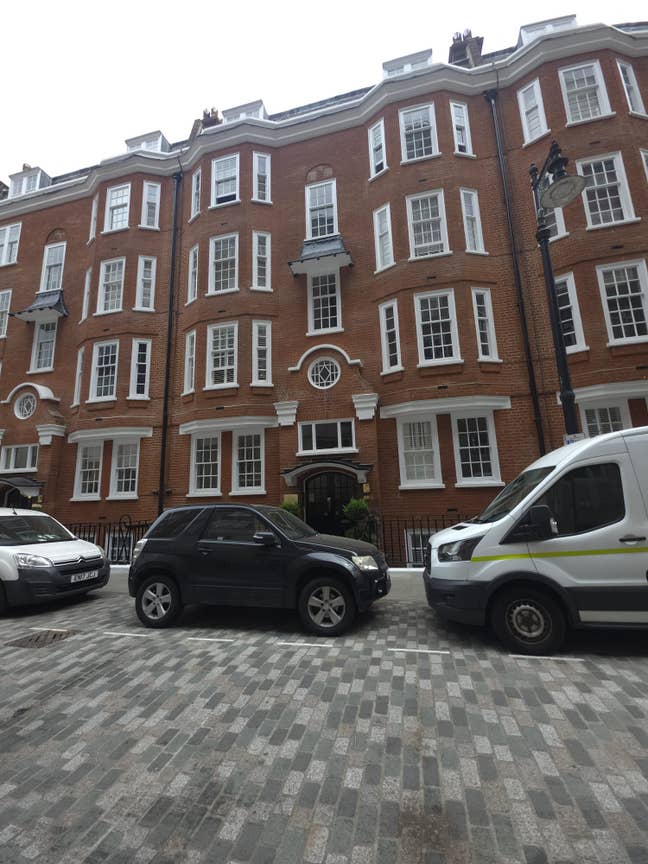 Step Into Central London Living- 1 Bed Flat Main Photo
