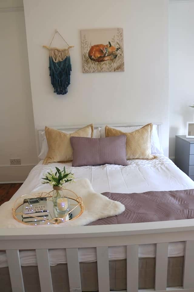 Bright Double Room in Plumstead Main Photo