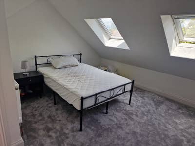 🏡 Modern En-Suite Room | Bills Included-E12 Main Photo