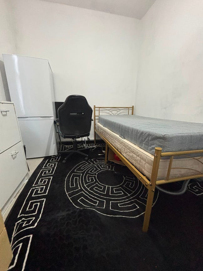 Single/Double Room &pound;600-All Bills Inc. Female only Main Photo
