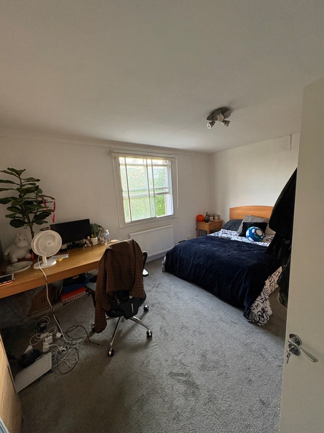 Huge double room in Maida Vale with garden   Main Photo
